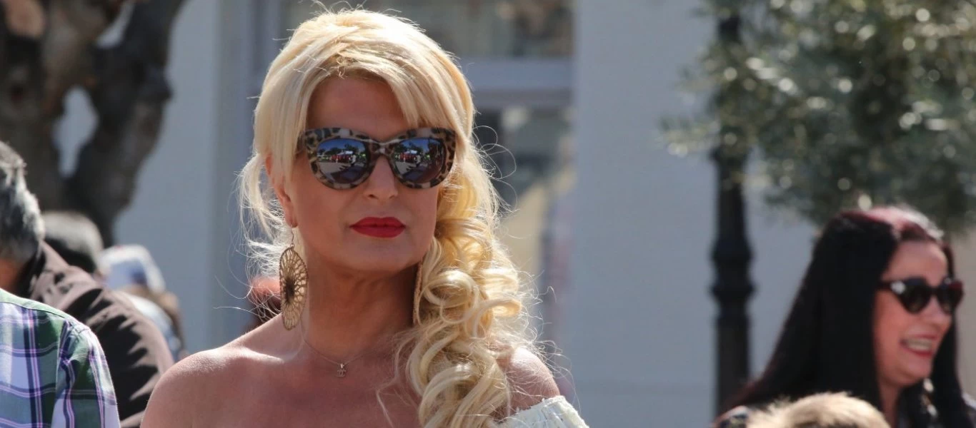 Μαρίνα Πατούλη: «Σαν παιδί ήμουν σαν την Αλίκη Βουγιουκλάκη»